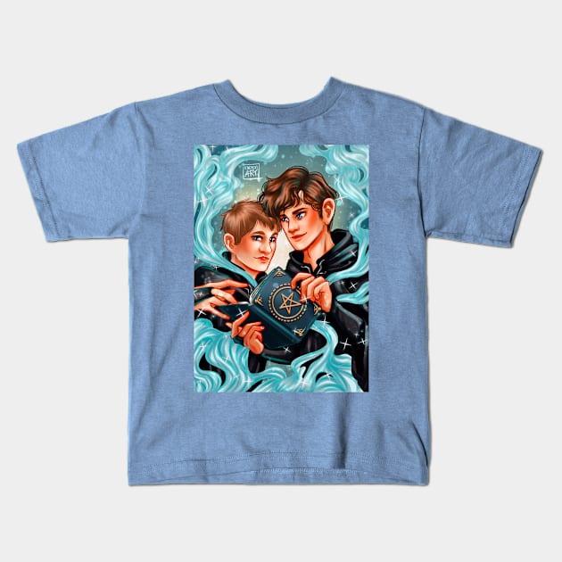 Títeres de la magia Kids T-Shirt by lemoncielart